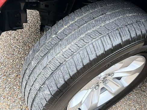 Used 2021 RAM 1500 Laramie AWD/4WD image 56