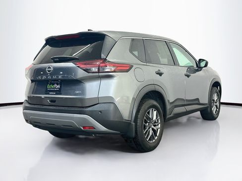 Used 2023 Nissan Rogue S AWD/4WD image 9