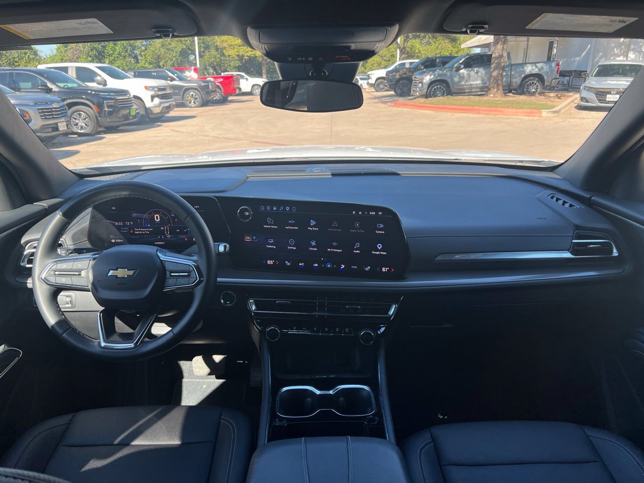 Used 2026 Chevrolet Traverse LT FWD image 13