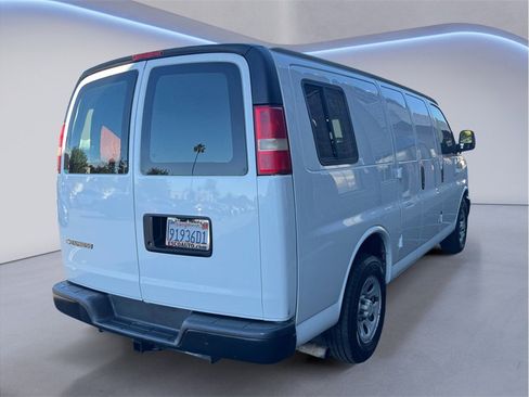 Used 2012 Chevrolet Express 1500 image 6