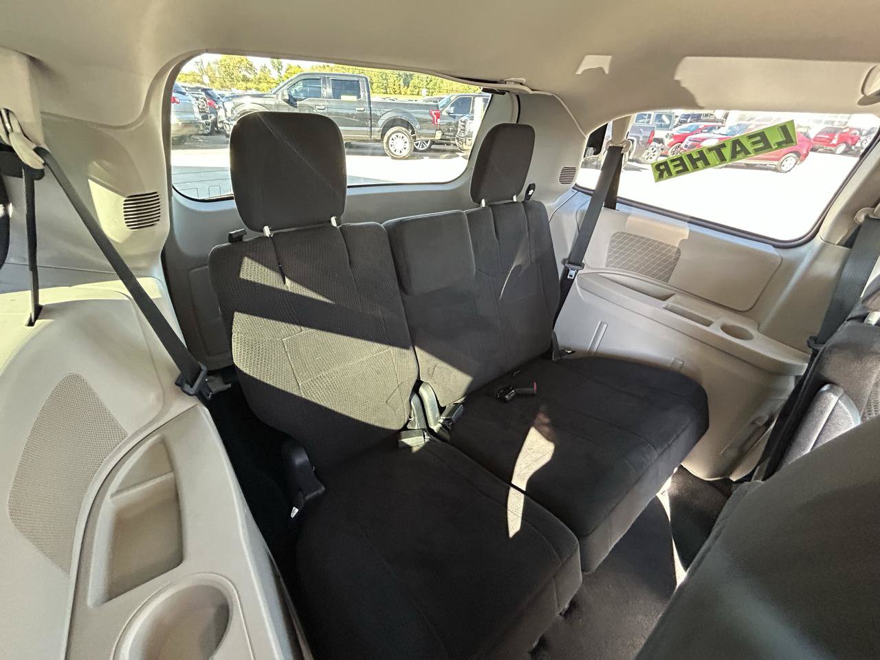 Used 2013 Dodge Grand Caravan SXT FWD image 13