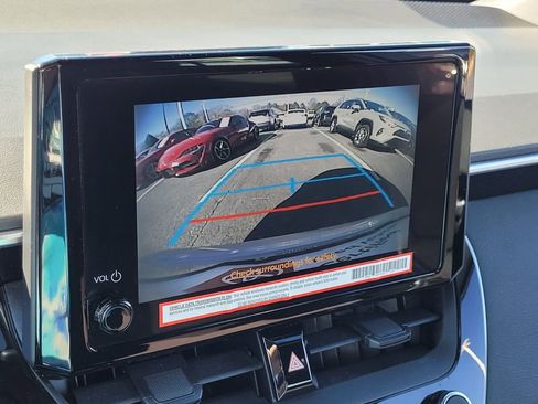 Certified 2023 Toyota Corolla SE w/ SE Premium Package image 20