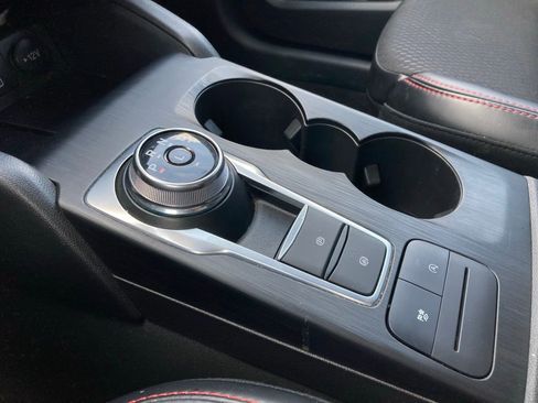 Used 2025 Ford Escape ST-Line image 27