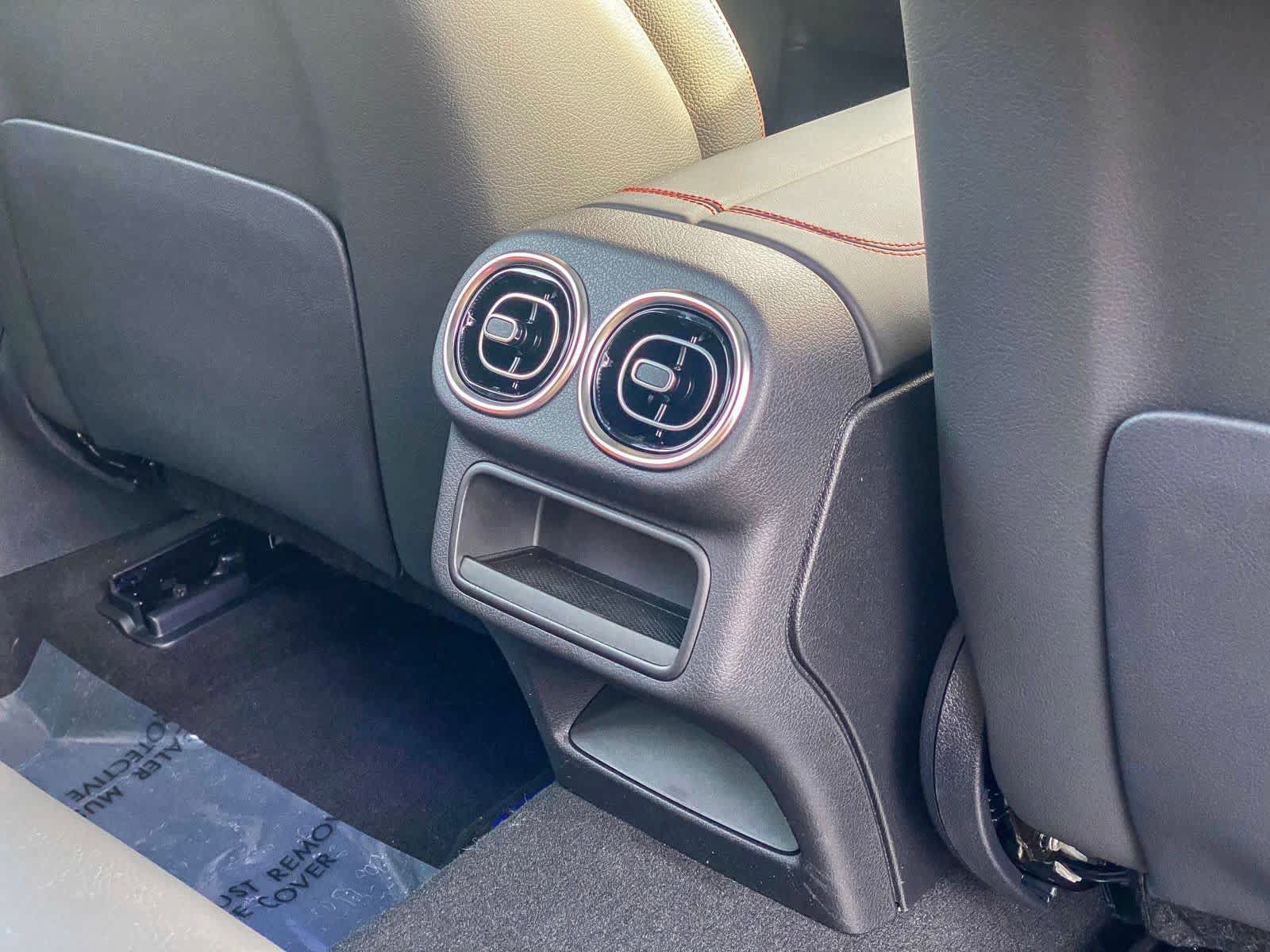 New 2025 Mercedes-Benz GLC 43 AMG 4MATIC image 21
