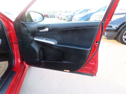 Used 2012 Toyota Camry SE image 9