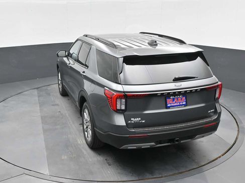 New 2026 Ford Explorer Active w/ Active Comfort Package image 12