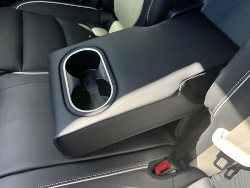 New 2025 Genesis Electrified GV70 Advanced w/ Prestige Package image 10