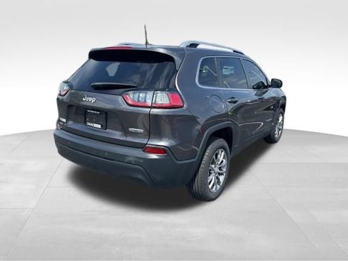 Used 2019 Jeep Cherokee Latitude Plus w/ Comfort/Convenience Group FWD image 7