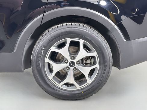 Used 2022 Kia Telluride EX w/ Towing Package FWD image 31