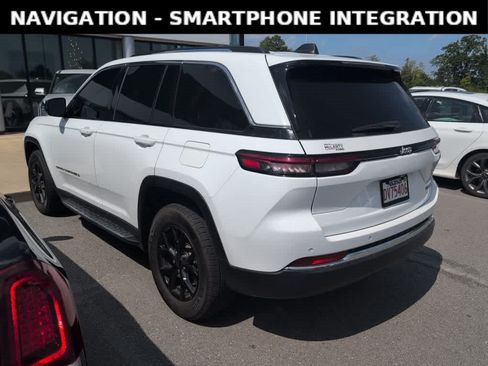 Used 2022 Jeep Grand Cherokee Limited RWD image 6