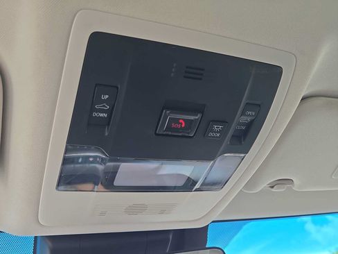 Used 2021 Lexus ES 350 w/ Premium Package FWD image 32
