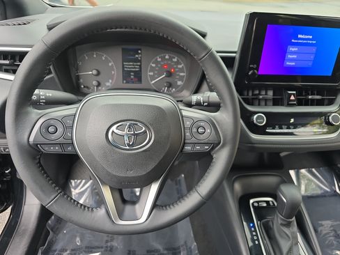 Used 2023 Toyota Corolla SE FWD image 15