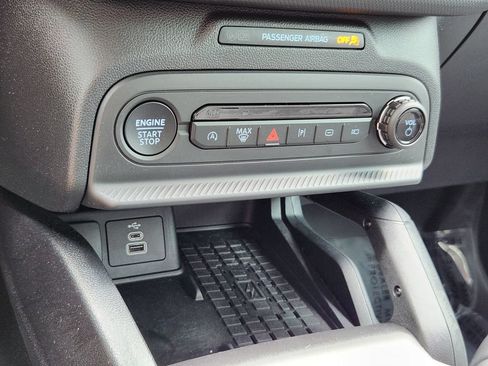 Used 2025 Ford Bronco Sport Badlands AWD/4WD image 10