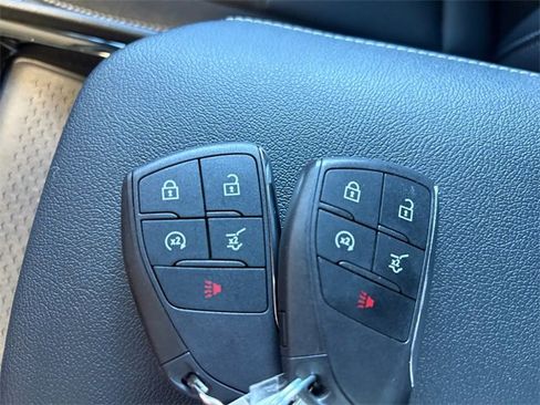 Used 2025 Chevrolet Blazer EV LT image 26