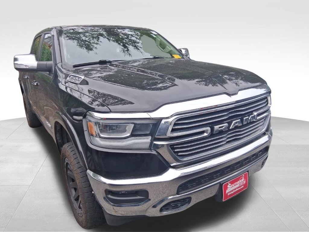 Used 2022 RAM 1500 Laramie AWD/4WD image 3