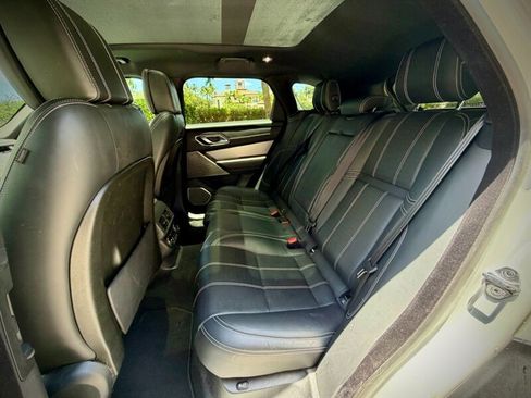 Used 2019 Land Rover Range Rover Velar R-Dynamic HSE AWD/4WD image 23