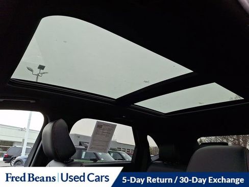 Certified 2022 Ford Edge ST-Line image 15