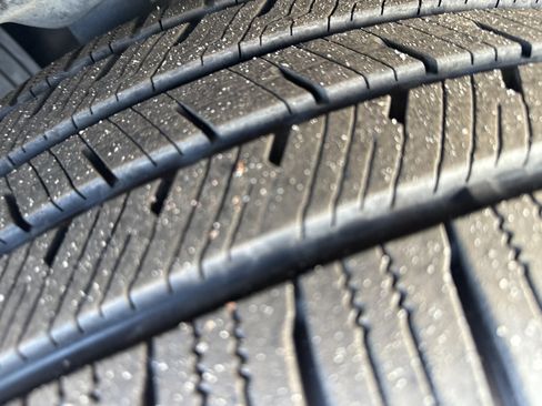 Used 2019 Volkswagen Atlas SEL Premium image 12