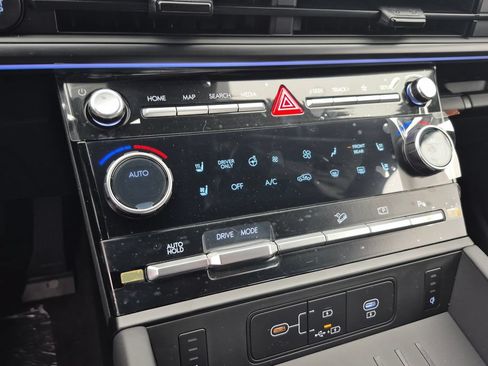 New 2026 Hyundai Santa Fe Calligraphy FWD image 28