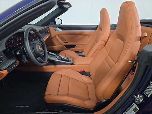 New 2026 Porsche 911 Carrera 4S image 5