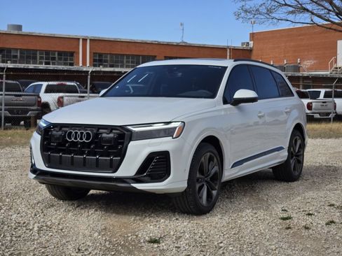 Used 2026 Audi Q7 3.0T Premium Plus AWD/4WD image 6