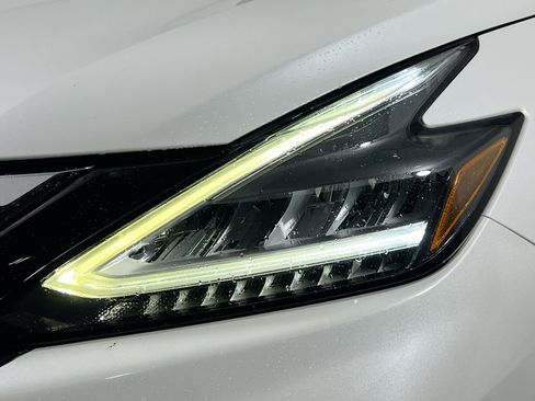 Used 2020 Nissan Murano S w/ Technology Package FWD image 12