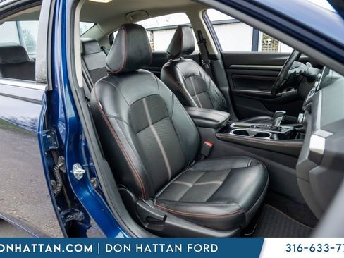Used 2023 Nissan Altima 2.5 SR FWD image 24