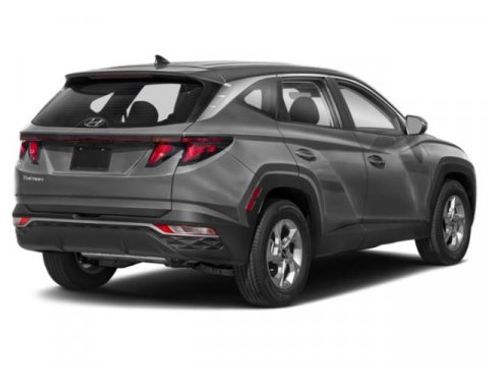Certified 2023 Hyundai Tucson SE image 5