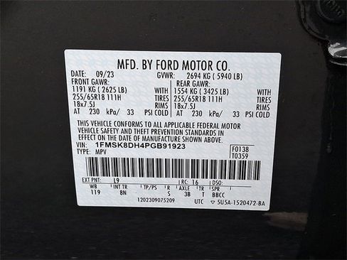 Certified 2023 Ford Explorer XLT image 28