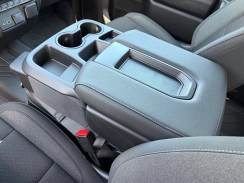 New 2026 Chevrolet Silverado 1500 Custom RWD image 13