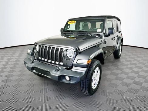 Used 2023 Jeep Wrangler Unlimited Sport AWD/4WD image 5