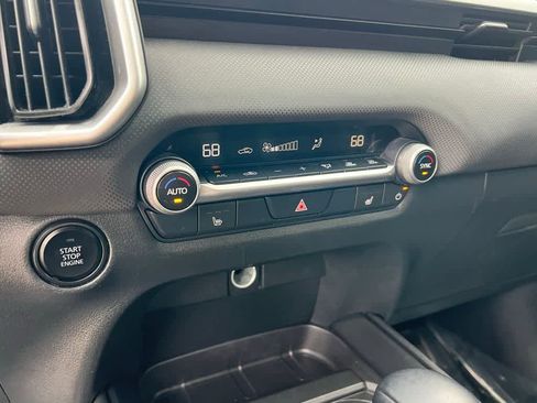 Certified 2024 MAZDA CX-50 AWD 2.5 S w/ Preferred Package image 29