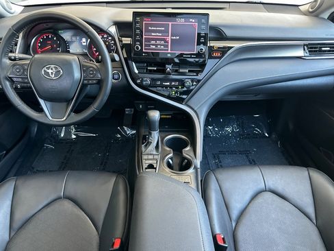 Used 2023 Toyota Camry XSE FWD image 15