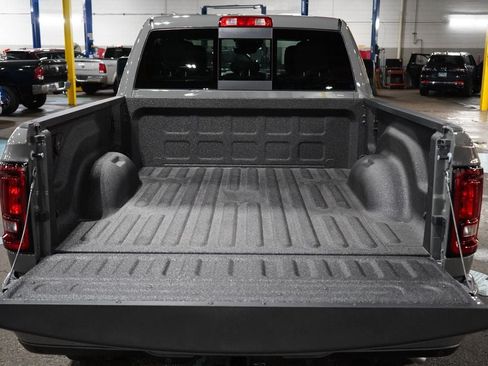 New 2027 RAM 2500 Tradesman AWD/4WD image 10