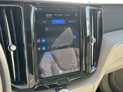 Certified 2023 Volvo XC60 B5 Plus w/ Climate Package image 12