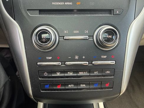 Used 2015 Lincoln MKC AWD w/ Equipment Group 102A Reserve image 12
