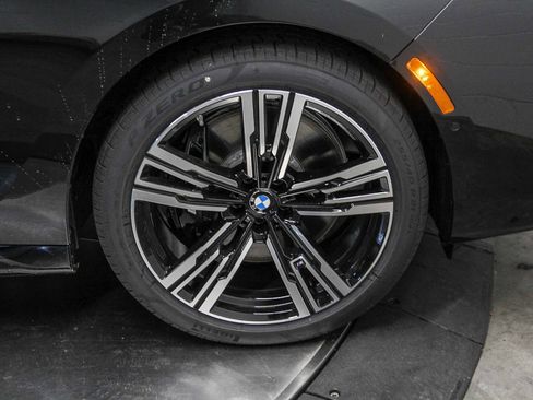 New 2026 BMW 740i image 9