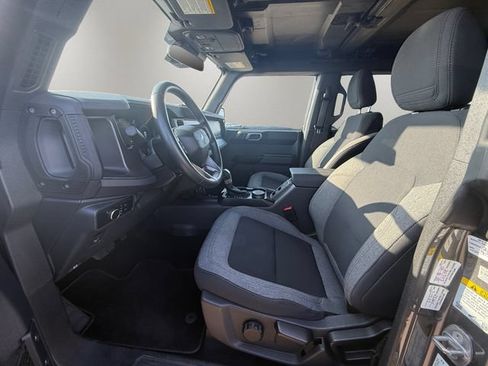 Used 2025 Ford Bronco Big Bend AWD/4WD image 9