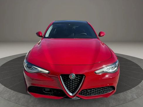 Used 2018 Alfa Romeo Giulia Ti Sport w/ Quick Order Package 22U Sport image 8