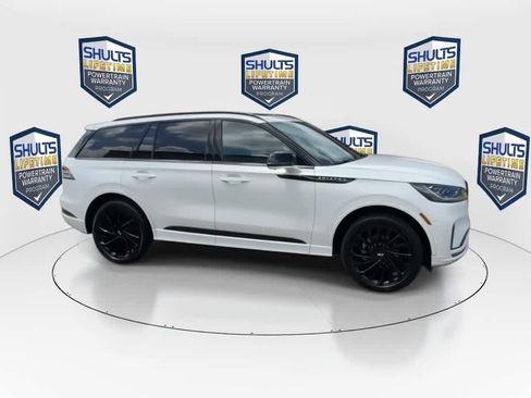 Used 2026 Lincoln Aviator Reserve w/ Jet Appearance Package AWD/4WD image 9