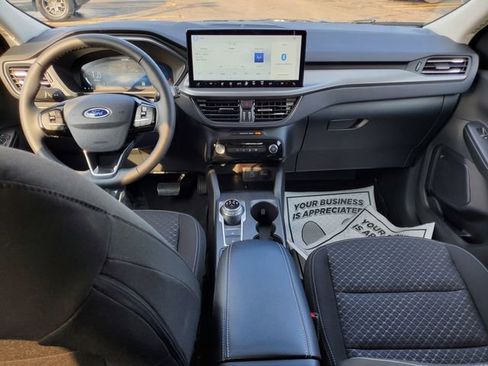 Used 2023 Ford Escape Active w/ Tech Pack #2 image 7