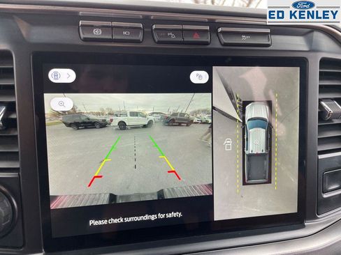 Used 2024 Ford F250 Platinum image 11