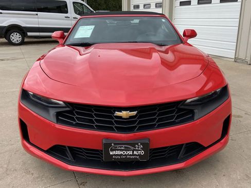 Used 2023 Chevrolet Camaro LT RWD image 4