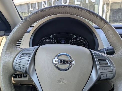 Used 2014 Nissan Altima 2.5 SL w/ Technology Package FWD image 15