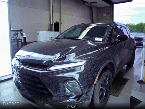 Used 2024 Chevrolet Blazer LT w/ Convenience Package FWD image 2