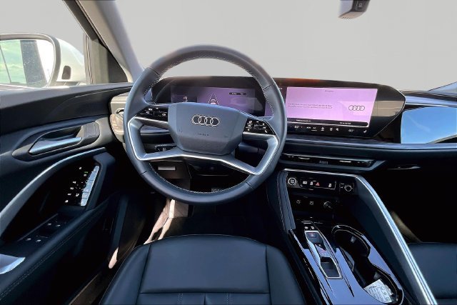 Used 2026 Audi Q5 Premium w/ Convenience Package AWD/4WD image 5