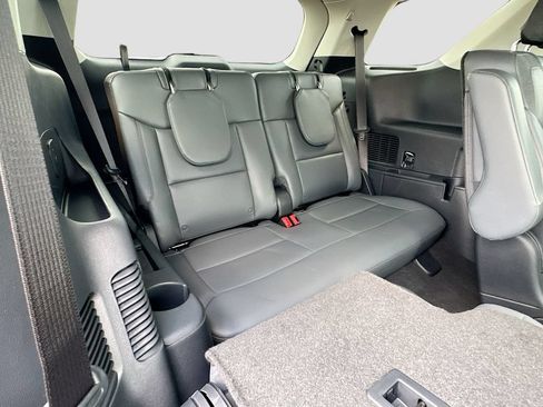 New 2026 Ford Explorer Active w/ Active Comfort Package RWD image 30