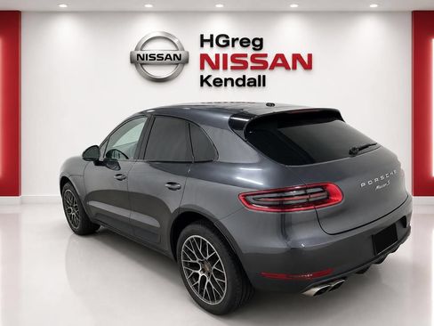 Used 2018 Porsche Macan S AWD/4WD image 2