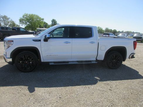 New 2026 GMC Sierra 1500 SLT w/ SLT Premium Package AWD/4WD image 7