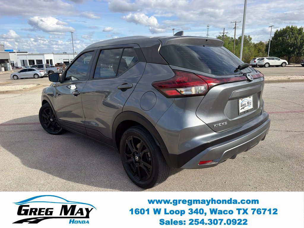 Used 2021 Nissan Kicks SV FWD image 6
